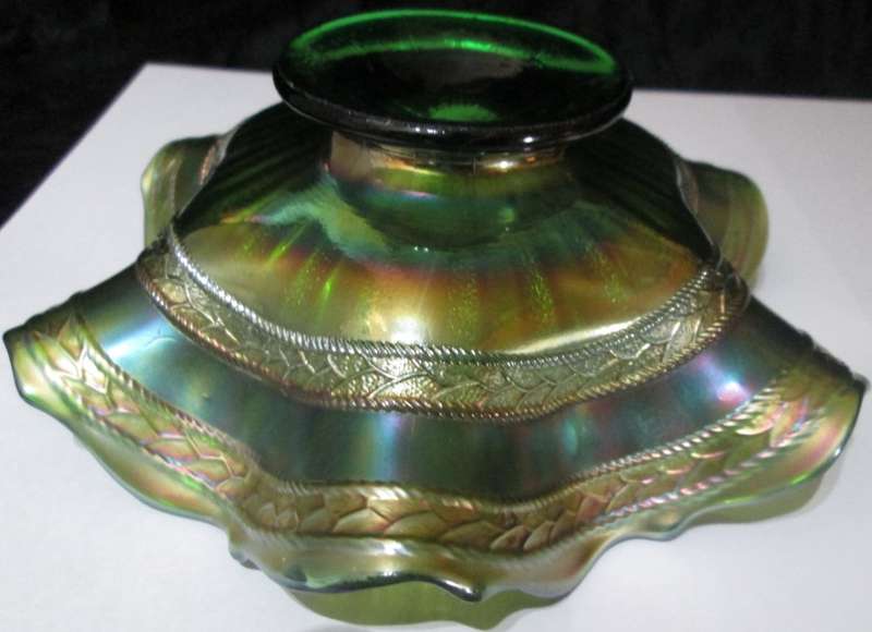 Pair of 1930s Fenton Carnival Glass Green Stippled Rays With Scale Band Footed bowl / Ruffled Hat