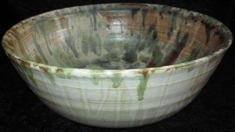 Home Decor-Kitchen Ware-Serving Ware-Colorful Fruit/Salad Bowl. Hand made pottery