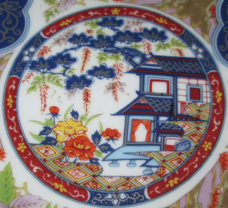 Home Decor-Display Item-Certified Collectors Imari Plate of 16cm Diameter
