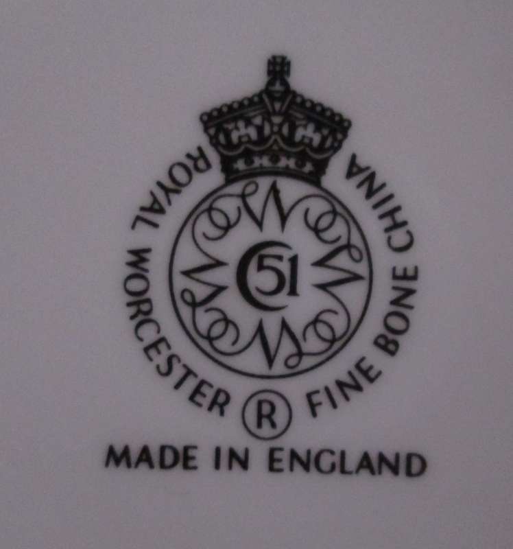 Home Decor-Display Plate-Royal Worcester Fine Bone China-Made in England