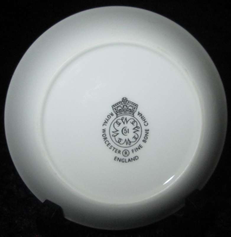 Home Decor-Display Plate-Royal Worcester Fine Bone China-Made in England
