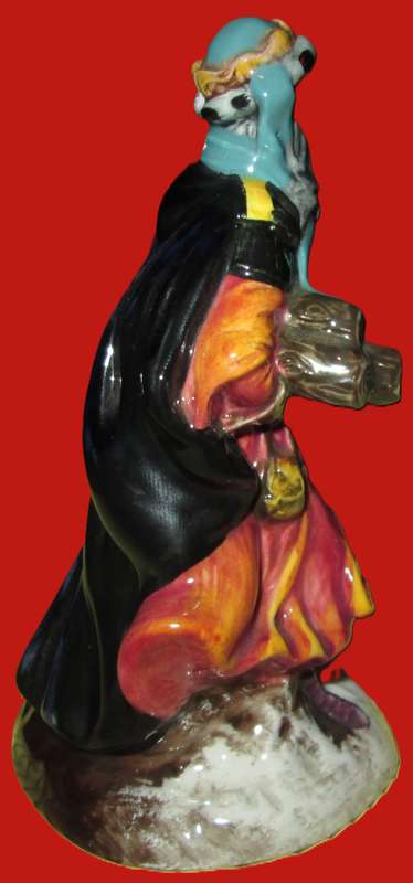 1988 Miniature Royal Doulton Figurine in Box-Good King Wenceslas HN3262-Hand Made and Hand Decorated
