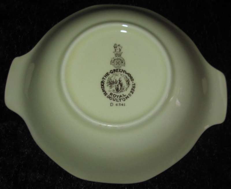 Home Decor-Wall Decor-Royal Doulton Small Bowl-Under the Greenwood Tree D6341