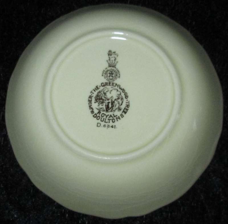 Home Decor-Wall Decor-Royal Doulton Small Bowl-Under the Greenwood Tree D6341