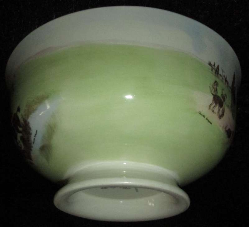 Kitchen Ware-Royal Doulton Bowl-Posts and Rails D6326 The Fox Hunt