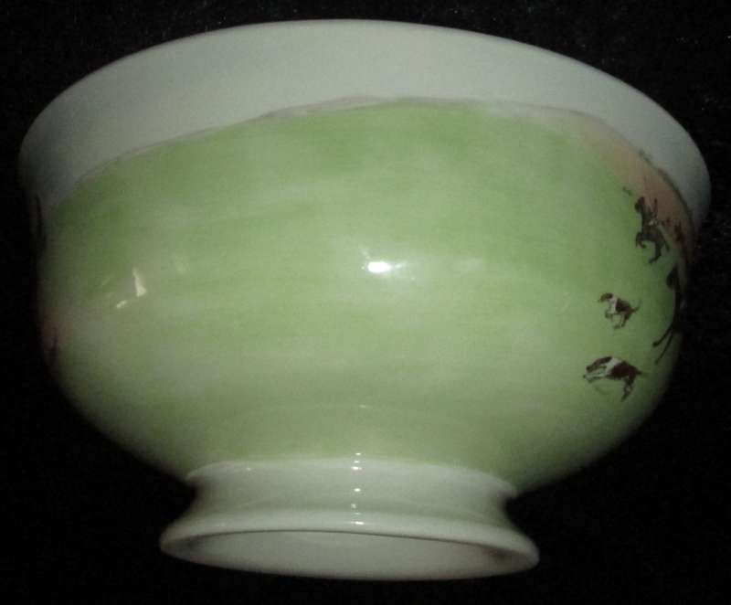 Kitchen Ware-Royal Doulton Bowl-Posts and Rails D6326 The Fox Hunt