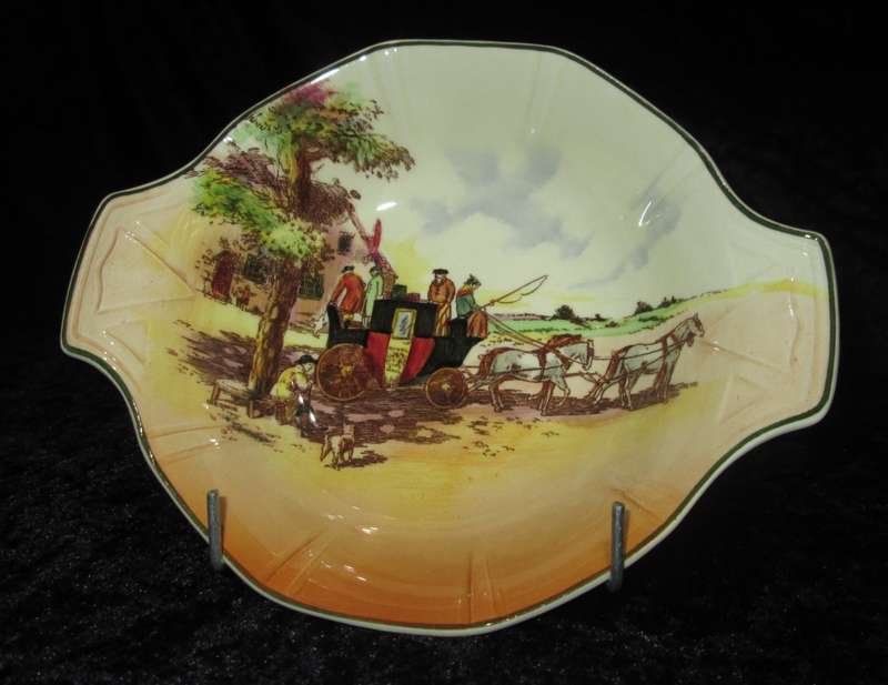 Serving Ware-Royal Doulton Bowl-Old English Coaching Scenes-D6393/8051A