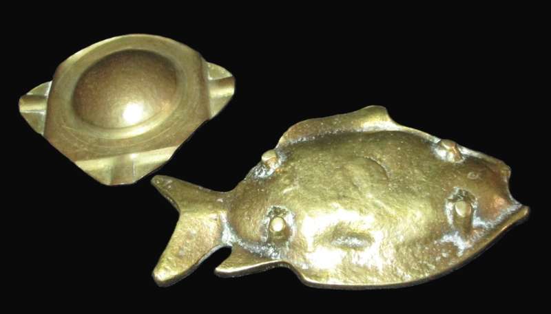 Home & Living-Decor-Brass Ornaments - Fish and ashtray