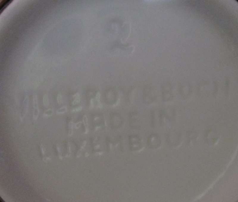 Villeroy & Boch-Luxembourg 2 x Duos. Brown or caramel