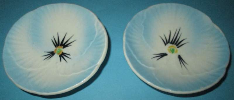 Home Decor- Pair of Royal Art Potteries Miniature Dishes Pansy pattern -Made in England