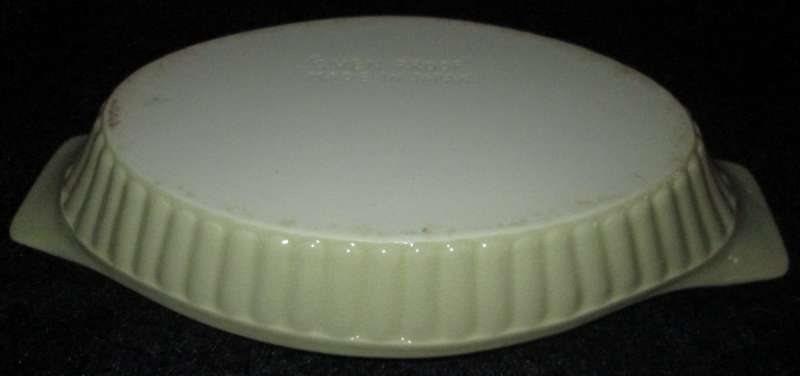 Home & Living-Kitchen ware-SAKURA Stoneware Dish Made in Japan. Brand new