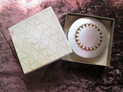 STRATTON POWDER COMPACT - SILVER PLATED