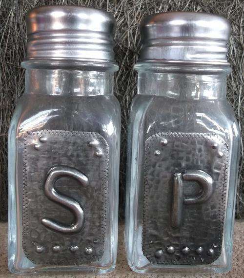 Glass SALT & PEPPER SET  - Handcrafted by Hanli Barnard - Pewter