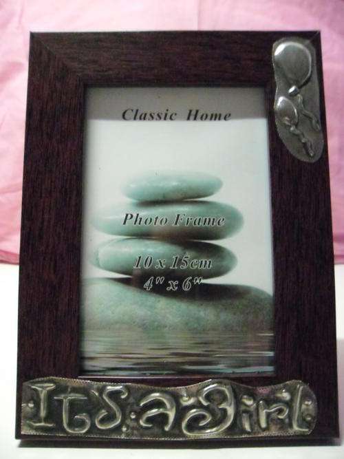Picture Frame by Hanli Barnard "It's a girl" Metal impressions