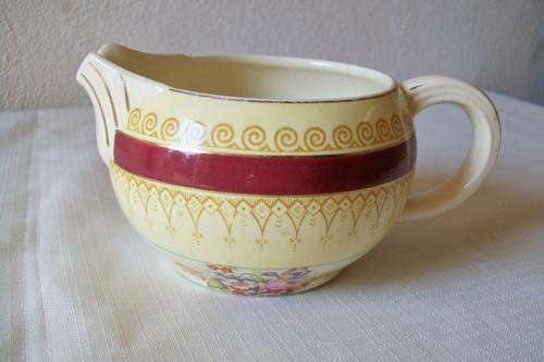 Wood's Ivory Ware - Milk Jug ( 1930's )
