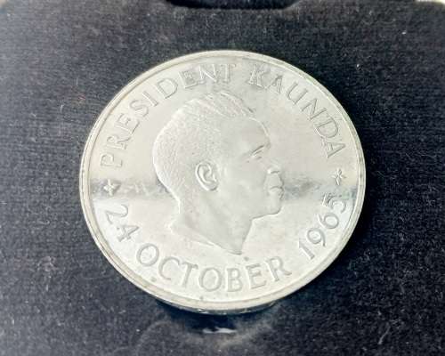 5 Shillings **1965**