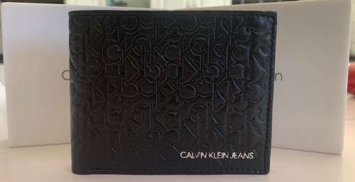 Calvin Klein Mens Wallet - Genuine Leather