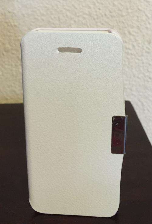iPhone 5 Leather Cover - White