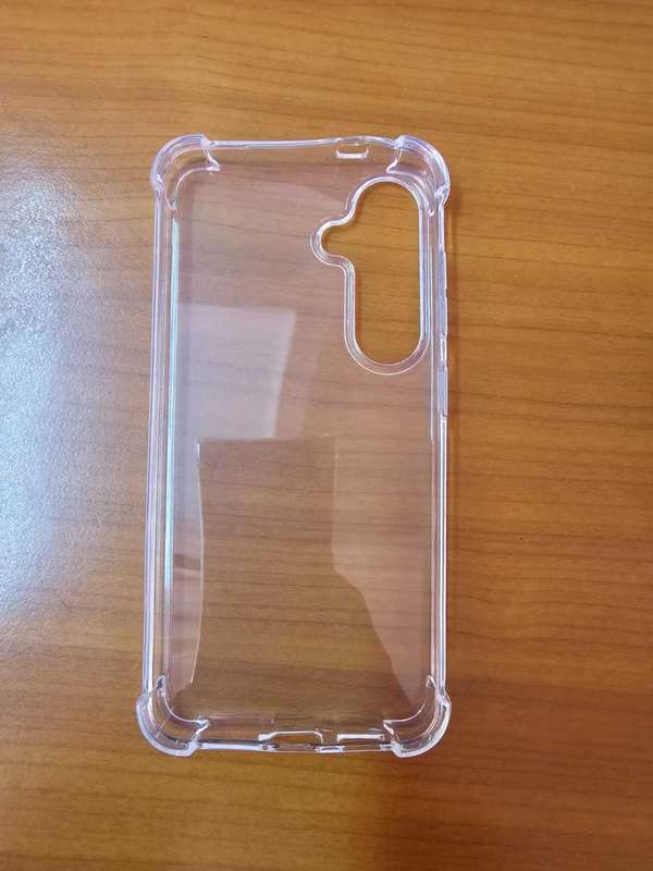 Samsung S24 clear cover