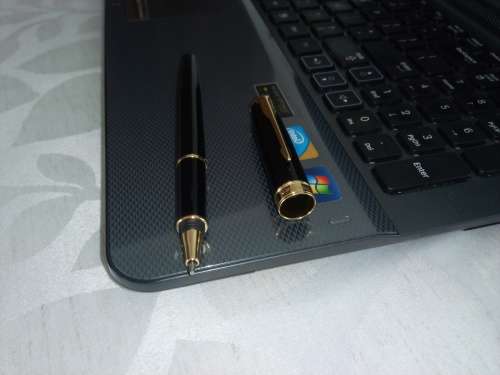 Luxury Black Resin Rollerball Pen