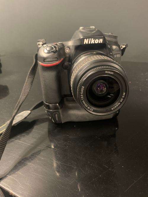 Nikon D7100 + Accessories