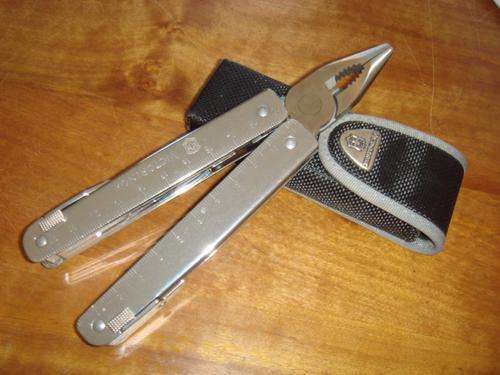victoronix large super tool