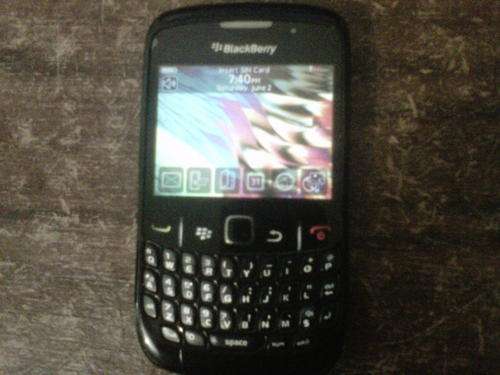 Blackbery curve 8520