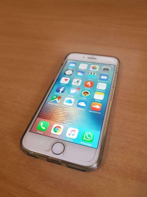 *** Apple iPhone 6 64GB *** FREE SHIPPING ***