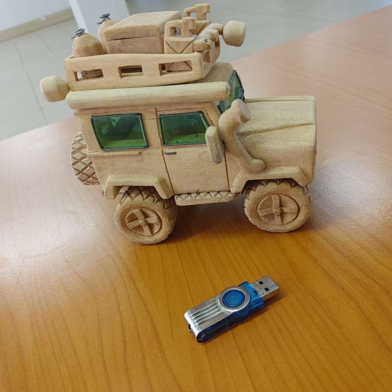 Land Rover Defender Malawian Wood Craft