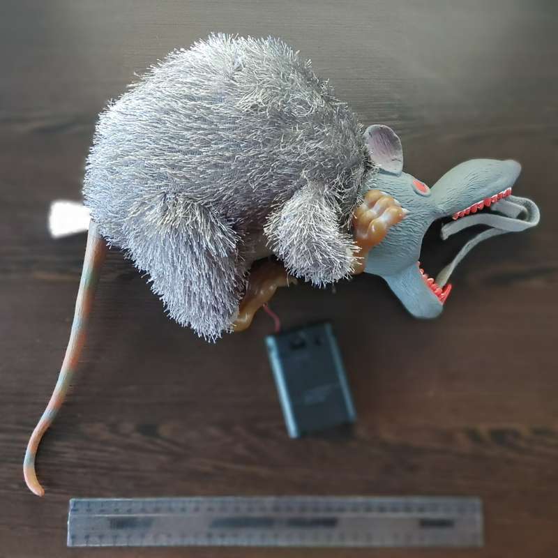2 x Large Animatronic Attack Rats Halloween