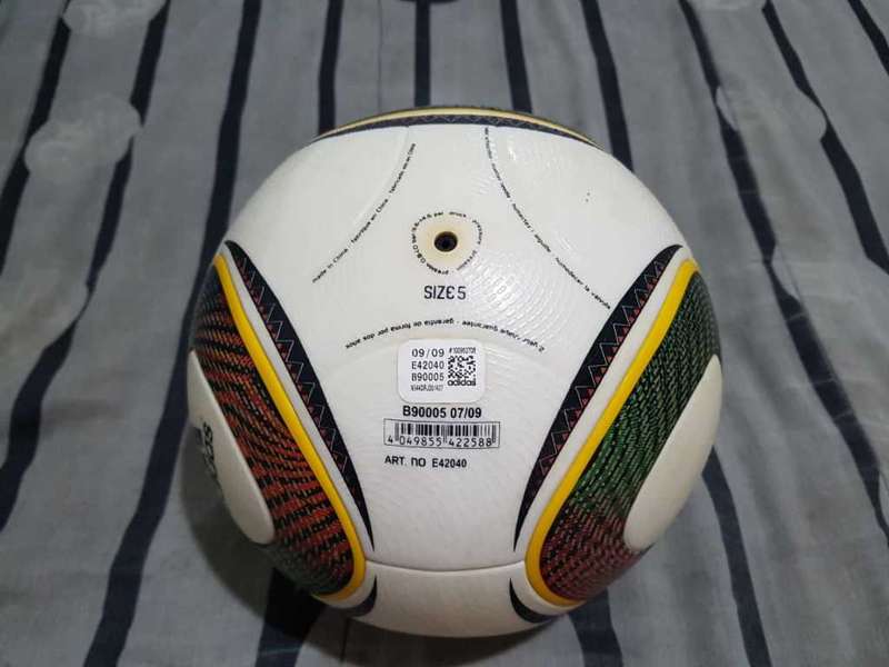 Adidas World Cup 2010 - Jabulani - Official Match Ball Football Size 5