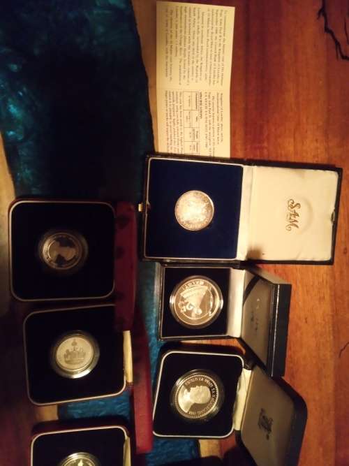 Bulk lot.. # 1 Oz papal silver 925 PROOF 1988 with certificates, 4 of Proof 1 loti 925 1985 1 of 25