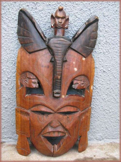 Old African mask - unusual - large - carved in beautiful wood. Height 39cm.