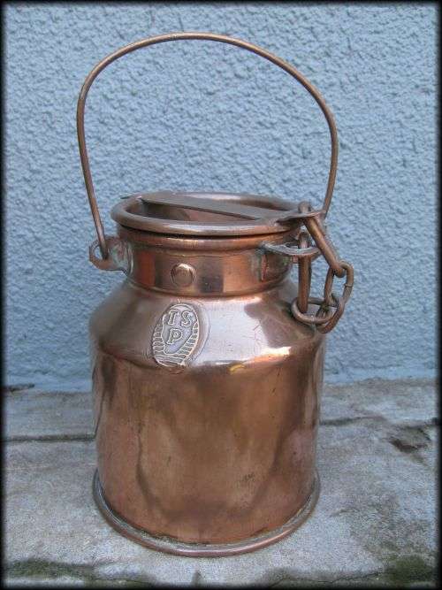 Copper milk can TSP marked. Vintage. Height 20cm.