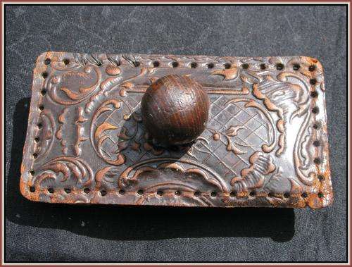 Rocking ink blotter covered in embossed leather. Old vintage.