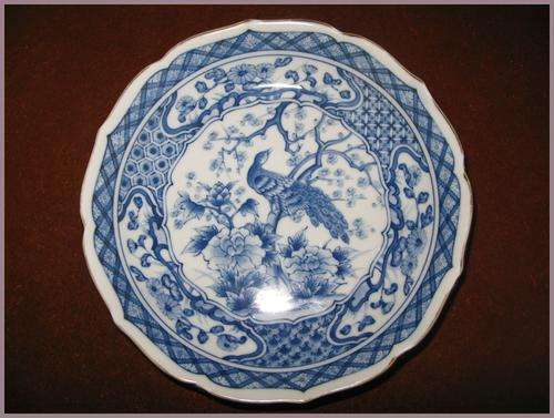 Japanese wall plate. 20cm. Lovely heavy quality in mint cond. 2 avail.