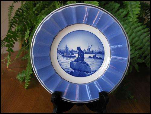 Royal Copenhagen Blue wall plate. The little mermaid. 15.5cm dia.