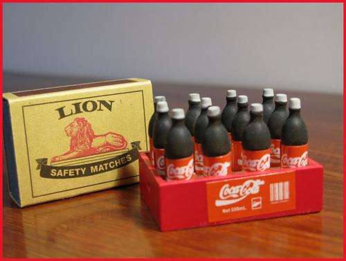 Doll house miniature Coca Cola crate with "500ml 'bottles". 1:12 scale.