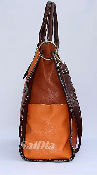 STUNNING TOTE/ OVERNIGHT HANDBAG IN CONTRASTING COLOURS