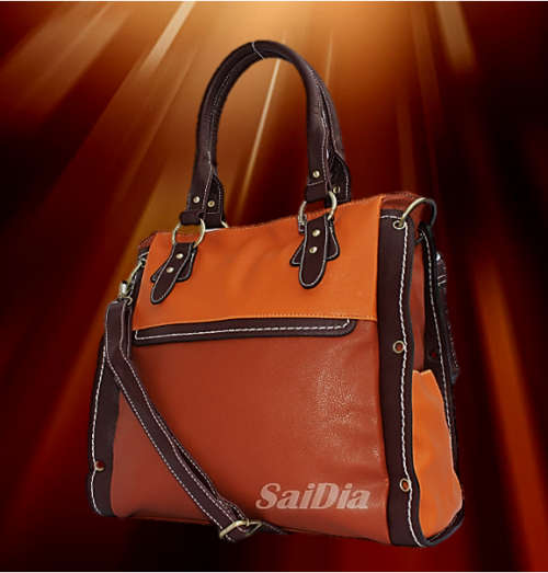 STUNNING TOTE/ OVERNIGHT HANDBAG IN CONTRASTING COLOURS