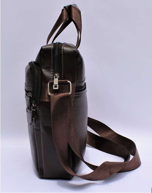 Brown Messenger / Shoulder Bag