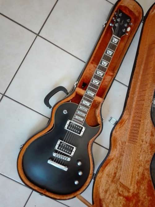 VIG Eruption (Les Paul shape)