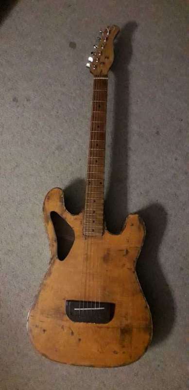 Guitar - Strat-shape semi-acoustic