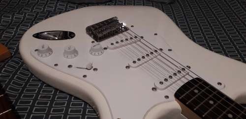 Squier Bullet Strat