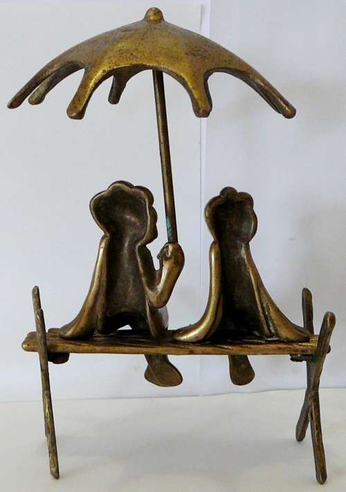 Brass Froggie Lovers