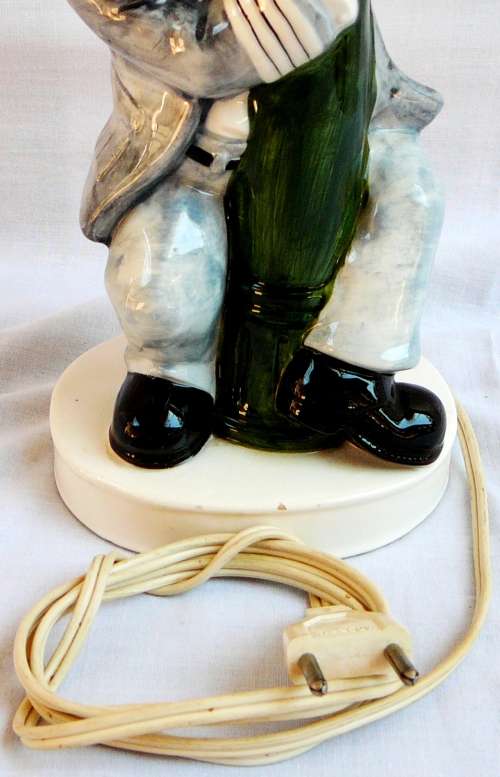 Novelty Lamp - Drunken Sea Captain Holding up Lamp Post