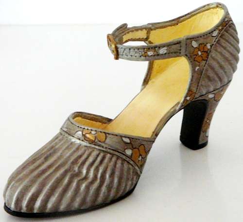 'Just The Right Shoe' - Collectible - 'Sunray'