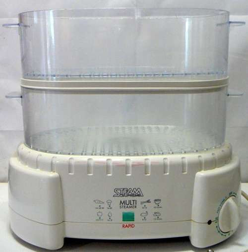 A RAPID Steam Supreme Food Steamer