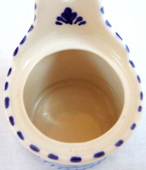 A Very Pretty Delfts Blue Salt Pot and Lid
