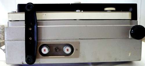 A Cabin Automatic Thread Zoom Projector - ALL - 8